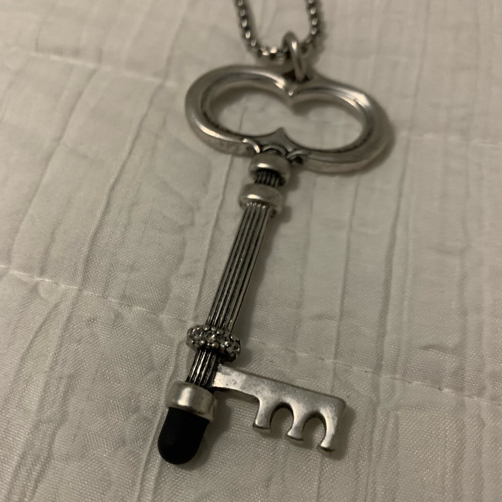 Chico’s Long Key Silver Necklace NWT